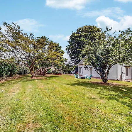 3 Bedroom Cozy In